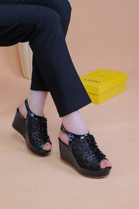Bross Siyah Renk Taşlı Bayan Sandalet