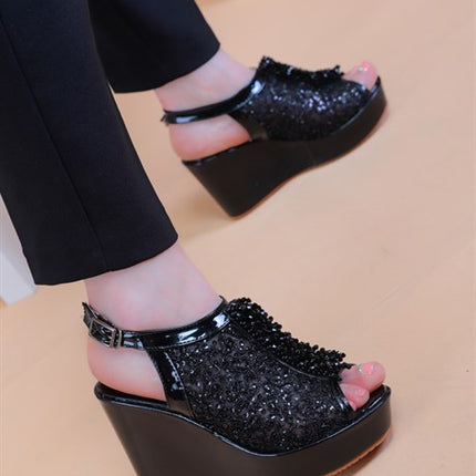 Bross Siyah Renk Taşlı Bayan Sandalet