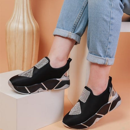 İmmobile Gümüş Renkli Önü Parlak Taşlı Paraşüt Kumaş Lux Kadın Spor Ayakkabı