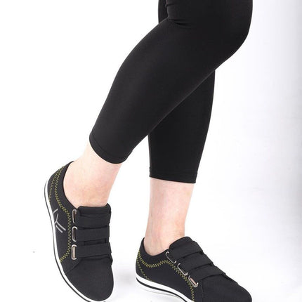 Trade Siyah Renkli Kadın Yürüyüş Ayakkabısı