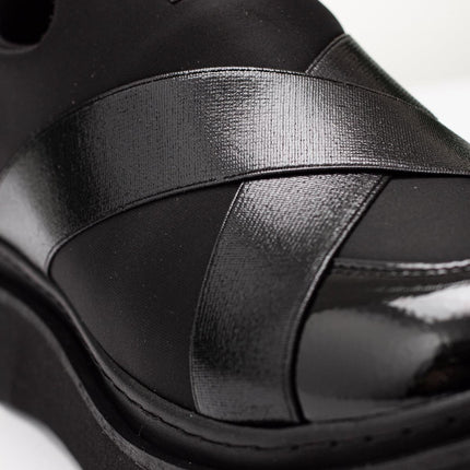 Nesica Siyah Renkli Cilt Deri Lastikli Paraşüt kumaş Yürüyüş Ayakkabı