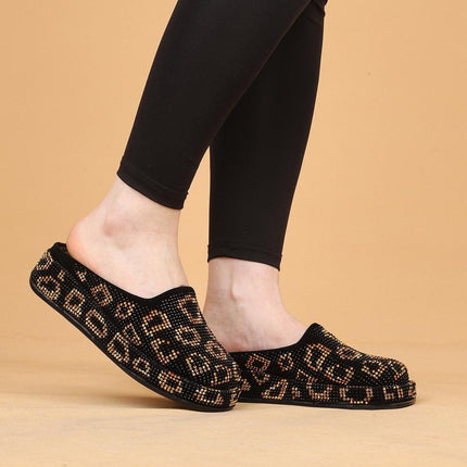 Revan Desenli Taşlı Ortopedik Kadın Terlik