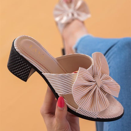 Suzie Bej Renkli Önü Fiyonklu Kadın Kısa Topuklu Ayakkabı