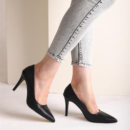 Sterio Kadın Siyah Stiletto Sivri Burun Topuklu Ayakkabı