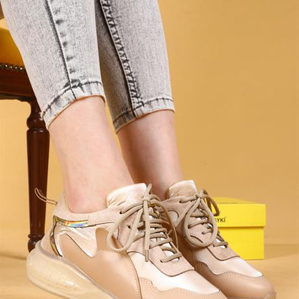 Miora Bej Renkli Şeffaf Tabanlı Paraşüt Kumaşlı Kışlık Kadın Yürüyüş Ayakkabısı