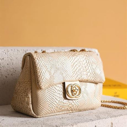 Pera Vizon Renkli Desenli Bölmeli Askılı Çanta