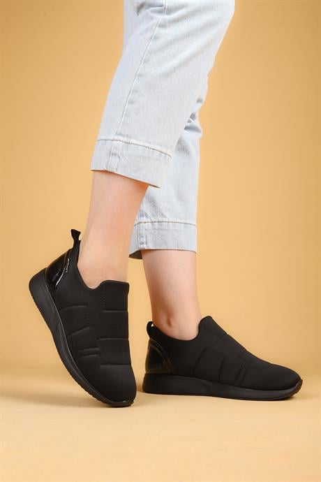 Marek Siyah Renkli Paraşüt Kumaş Kadın Spor Ayakkabı