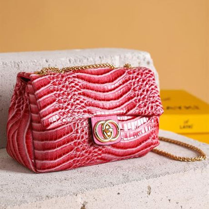 Pera Fuşya Renkli Desenli Bölmeli Askılı Çanta