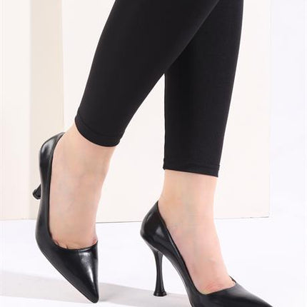 Steria Kadın Siyah Stiletto Sivri Burun Topuklu Ayakkabı