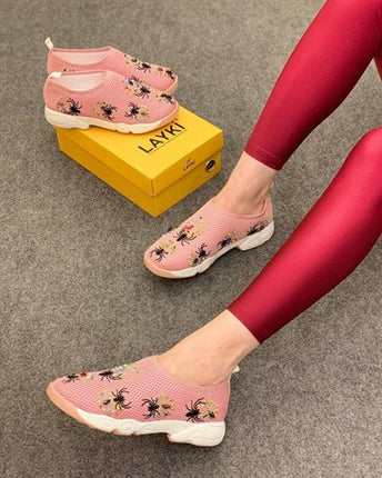 Amadeus Pembe Renkli Kadın Babet