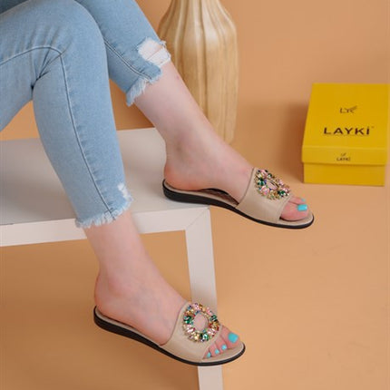 Lemis Bej Renk Taşlı Terlik