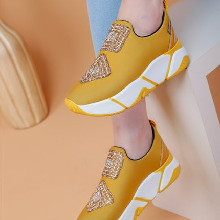 İmmobile Sarı Renkli Önü Parlak Taşlı Paraşüt Kumaş Lux Kadın Spor Ayakkabı