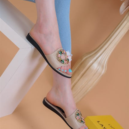 Lemis Bej Renk Taşlı Terlik