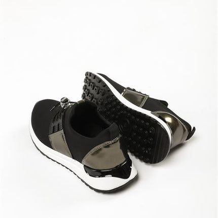 Mista Siyah Platin Renkli Streç Deri Günlük Kullanım Rahat Yürüyüş Kadın Spor Ayakakbı